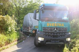 Mercedes-Benz Arocs 3353